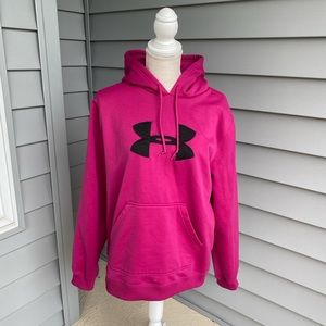 Under Armour Hoodie in Raspbery